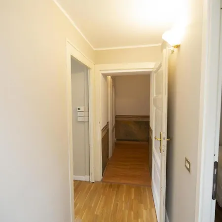 Contempora - Ca' Brenta Hero Apartment *