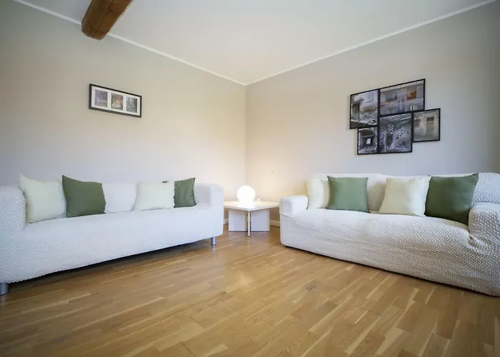 Contempora - Ca' Brenta Hero * San Fedele Intelvi